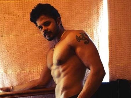 ശ്രീശാന്തും എത്തി സിക്‌സ് പാക്കില്‍..