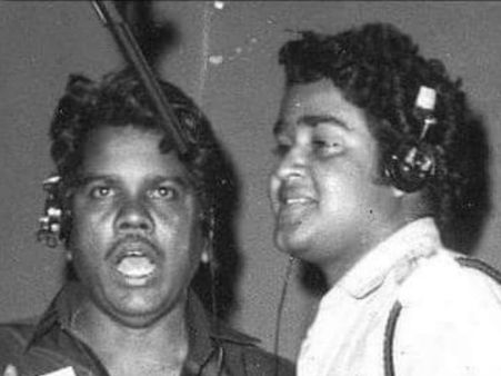 മാളയും മോഹന്‍ലാലും പാടി അഭിനയച്ച ആ ഗാനം കാണാം...