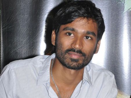 ധനുഷ് ഫെബ്രുവരിയെ കാത്തിരിക്കുകയാണ്!