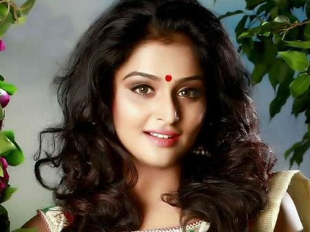 രമ്യ നമ്പീശന് പ്രണയിക്കാന്‍ സമയമില്ല!