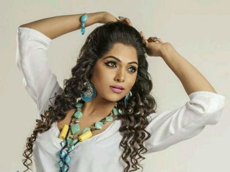 ഞാന്‍ ഒരുപാട് തെറ്റുകള്‍ ചെയ്തു: മുക്ത