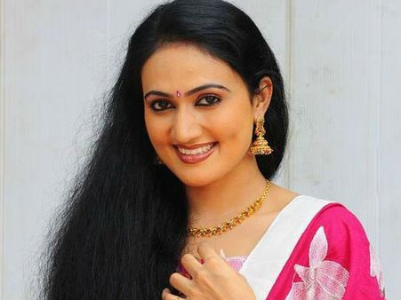 അനു ജോസഫിനെ സോഷ്യല്‍ മീഡിയ കൊലപ്പെടുത്തി