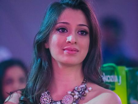 ലക്ഷ്മി റായി യുടെ നിശബ്ദ പ്രതികാരം ആരോട്?
