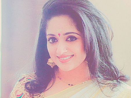 ദിലീപ്-കാവ്യ വിവാഹ വാര്‍ത്ത; എന്റെ സ്വാതന്ത്ര്യം അനുവദിയ്ക്കണമെന്ന് കാവ്യ