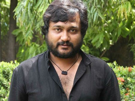 പെട്ടന്നുള്ള പ്രശസ്തി ബോബി സിംഹയെ അഹങ്കാരിയാക്കിയെന്ന് സംവിധായകന്‍