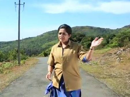 ഹൊ ഇവന്മാരെയൊക്കെ മേയ്ക്കാന്‍ പെടുന്ന പാടേ...കണ്ടു നോക്കൂ