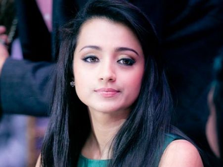 ഞാന്‍ ഒറ്റയ്ക്കാണ്, സന്തോഷവതിയുമാണ്; തൃഷ പറഞ്ഞു