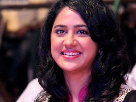 അമ്മയില്ലാതെ മിയ പോകുന്ന ഏക സ്ഥലം?