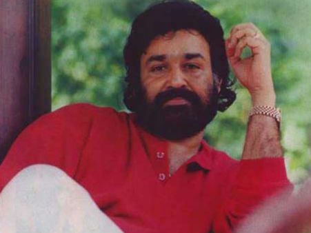 മോഹന്‍ലാലിന് പിറന്നാള്‍ സമ്മാനമായി ഒരു ഗാനം, കേള്‍ക്കൂ