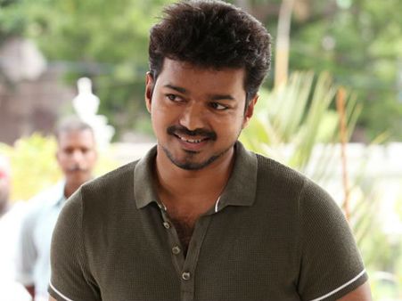 പുലിയിക്ക് വിജയ് വാങ്ങിക്കുന്ന പ്രതിഫലം എത്രയാണെന്ന് അറിയാമോ?