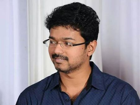 വിജയ് അച്ഛനാവുന്നു