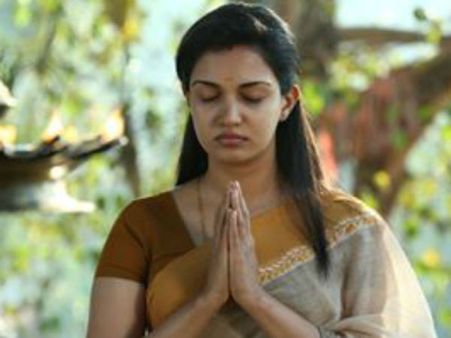 'സെക്സി' ടാഗില്‍ നിന്നും ഹണിറോസ് സ്വതന്ത്രയാകുന്നു
