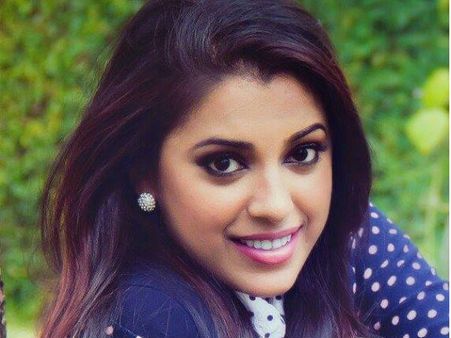 കല്യാണം കഴിഞ്ഞാലെന്താ...അഭിനയിക്കാന്‍ പാടില്ലേ? ജൂവല്‍ മേരി ചോദിയ്ക്കുന്നു