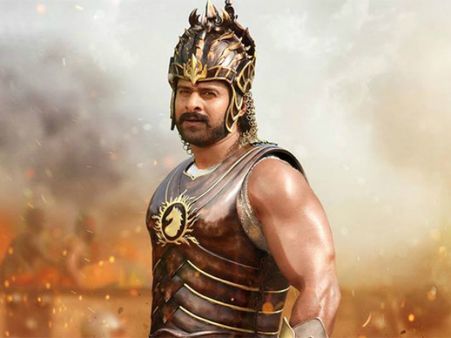 ബാഹുബലിയുടെ അഡ്വാന്‍സ് ബുക്കിംഗും ചരിത്രം സൃഷ്ടിക്കുമോ?