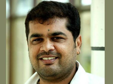 ബാഹുബലി; ആര്‍ട്ട് ഡയറക്ടറോട് ഈ ചതി വേണ്ടായിരുന്നു