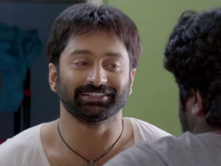 വിഗ്ഗ് വെച്ച ഫഹദ് ഫാസില്‍; കാണൂ