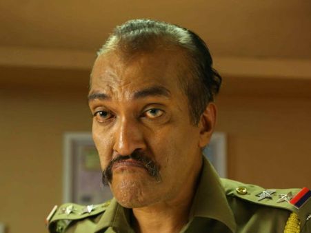 മലയാളത്തില്‍ സൂപ്പര്‍താരങ്ങള്‍ വാങ്ങുന്നതിലുമധികം പ്രതിഫലം വാങ്ങി ശശി കലിംഗ ഹോളിവുഡില്‍ അഭിനയിച്ചു!