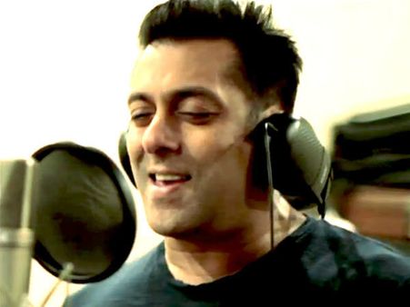 സല്‍മാന്‍ഖാന്‍ പാട്ടുംപാടും, ബോളിവുഡിനെ സല്ലു ഞെട്ടിച്ചു