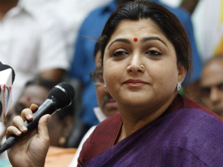 വിവാദങ്ങള്‍ ഒഴിയാതെ ഖുശ്ബു