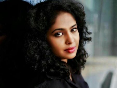 എനിക്ക് അറിവ് വച്ച കാലം തൊട്ട് ഞാനിങ്ങനെയാ?