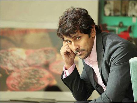 വിക്രമിന്റെ പത്ത് എന്‍ട്രതുക്കുള്ളൈ റിലീസിന് ഒരുങ്ങുന്നു