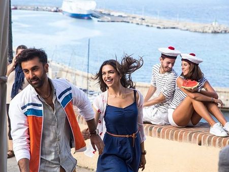 ഈ പ്രണയജോടികളുടെ 'തമാശ' റിലീസിനൊരുങ്ങുന്നു