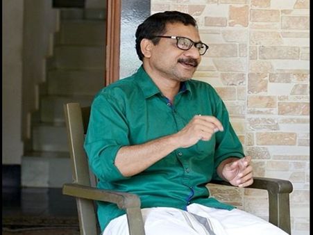 നല്ല ഗായകരെ ഇപ്പോള്‍ ആവശ്യമില്ലാതായി മാറിയെന്ന് റഫീഖ് അഹമ്മദ്