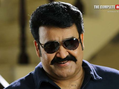 എന്നാലും എന്തായിരിക്കും മോഹന്‍ലാലിന്റെ ആ സര്‍പ്രൈസ്?