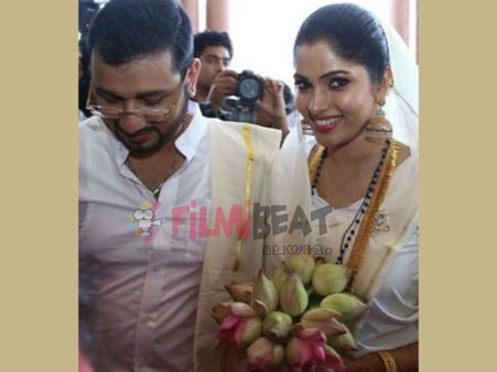 ചട്ടയും മുണ്ടും മാര്‍ഗ്ഗം കളിക്കാരും; നടി മുക്തയുടെ വിവാഹം കഴിഞ്ഞു