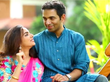 'ഓരോരുത്തരിങ്ങനെ നടക്കാണ്, മറ്റുള്ളവരുടെ കുടുംബത്തിലെന്തെങ്കിലും പ്രശ്നമുണ്ടോന്ന് നോക്കി'