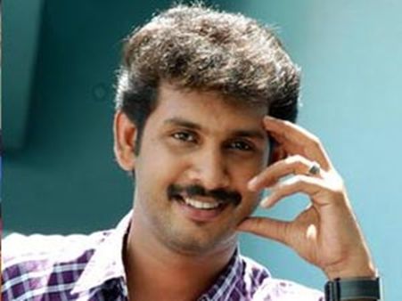 വീണ്ടും ഒരു തിരിച്ചു വരവ്, രണ്ട് ചിത്രങ്ങള്‍