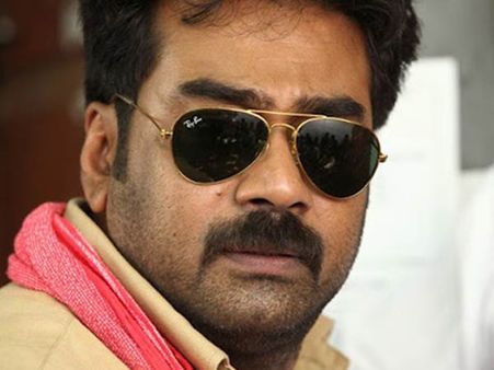 ബിജുമേനോന്‍ പ്രേഷകരുടെ പ്രിയപ്പെട്ട നടനായതെങ്ങെനെ? പിറന്നാള്‍ സ്‌പെഷ്യല്‍