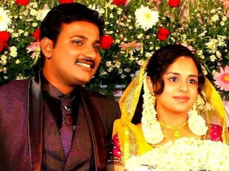 നീണ്ട നാളത്തെ കാത്തിരിപ്പ്; നജീം അര്‍ഷാദിന്റെ നിക്കാഹ് കഴിഞ്ഞു