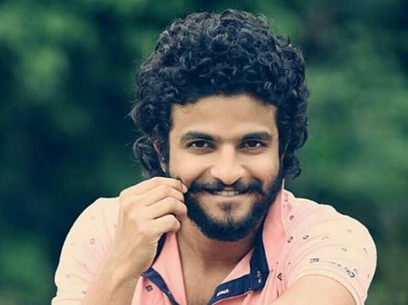 ഡാന്‍സ് എന്റെ പാഷനാണ്, കരിയറല്ല: നീരജ് മാധവ്