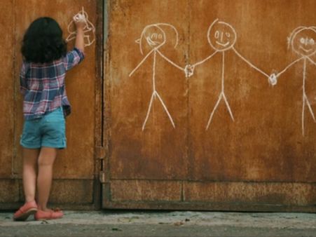 വരൂ പോകാം,പറക്കാം..റാണിയും പത്മിനിയും പറയുന്നതിങ്ങനെ,പാട്ട് കാണൂ..