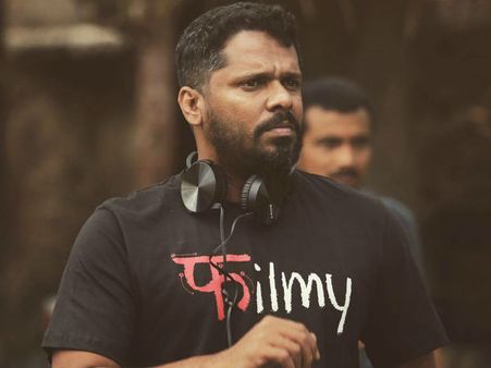 അങ്ങനെ തട്ടണ കോട്ടം തട്ടട്ടെ എന്ന ആഷിക് അബു അങ്ങ് വിചാരിക്കും; കിടിലന്‍ മറുപടി