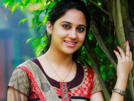 പൃഥ്വിരാജ് വെറുമൊരു നടന്‍ മാത്രമല്ല, മിയ പറയുന്നു