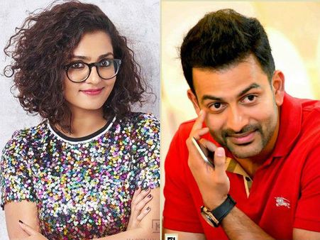 കണ്ണുകള്‍കൊണ്ട് അഭിനയിക്കുന്ന നടന്‍; പൃഥ്വിയെ കുറിച്ച് പാര്‍വ്വതി പറയുന്നു