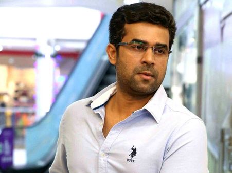 പ്രദീപ് നായര്‍ ചിത്രത്തില്‍ വിജയ് ബാബു