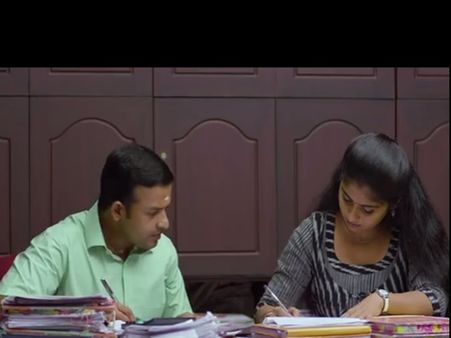 ജയസൂര്യയുടെ ജമന്തിപ്പൂ ആരാണ്...അതു സ്വാതിയാണ്...കണ്ടു നോക്കൂ