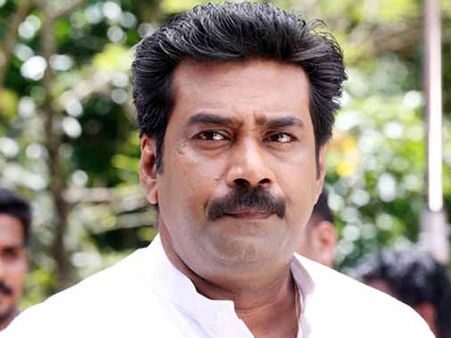 മമ്മൂട്ടിയും ശങ്കര്‍ രാമകൃഷ്ണനൊന്നുമല്ല, രഞ്ജിത്ത് ചിത്രത്തില്‍ നായകനായി ബിജു മേനോന്‍