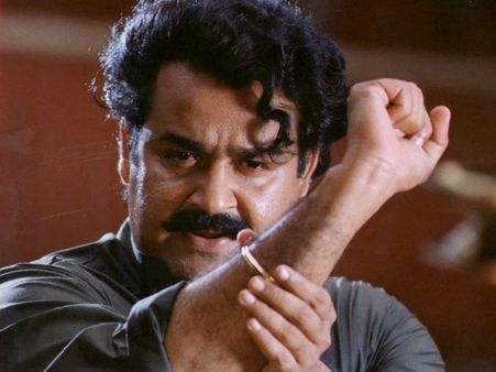 ആറാം തമ്പുരാനിലെ ജഗന്നാഥനാവാന്‍ ആദ്യം പരിഗണിച്ചത് ആരെയാണെന്നറിയാമോ?