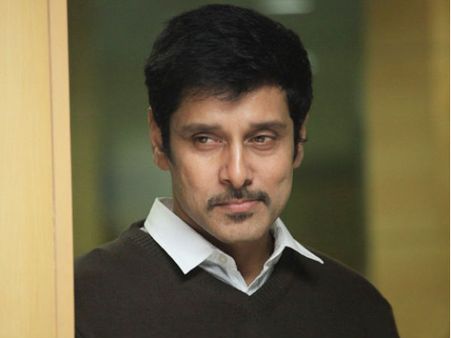 സിനിമകള്‍ പരാജയപ്പെടുന്നു, നിര്‍മാതാക്കളെ കിട്ടാനില്ല; വിക്രം പ്രതിഫലം കുറച്ചു