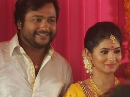 ഗോസിപ്പുകള്‍ അവസാനിപ്പിക്കാം, ബോബി സിംഹയുടെ വിവാഹ നിശ്ചയം കഴിഞ്ഞു!!