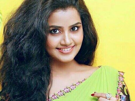 ഇന്നത്തെ കാലത്ത് പ്രണയത്തില്‍ സത്യസന്ധതയുണ്ടോ; പ്രേമത്തിലെ മേരി ചോദിക്കുന്നു