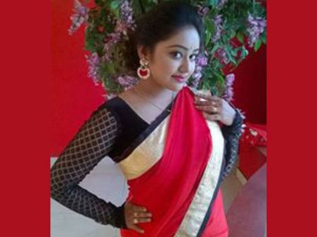 മേഘ്‌ന ആള് സ്മാര്‍ട്ടാണല്ലോ!!