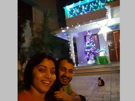 മുക്തയുടെയും റിങ്കുവിന്റെയും വിവാഹം കഴിഞ്ഞുള്ള ആദ്യ ക്രിസ്മസ് ആണല്ലോ?വിശേഷങ്ങളുമായി റിമിയും മുക്തയും