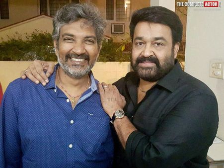 മോഹന്‍ലാല്‍ രാജമൗലിയ്‌ക്കൊപ്പം; എവിടെയോ ഒരു ലാല്‍-മൗലി സിനിമയുടെ മണം