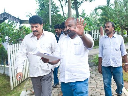 മമ്മൂട്ടിയുടെ അച്ഛാദിന്‍ പരാജയപ്പെട്ടപ്പോള്‍ ഒരുപാട് വിഷമിച്ചു, മാര്‍ത്താണ്ഡന്‍ പറയുന്നു