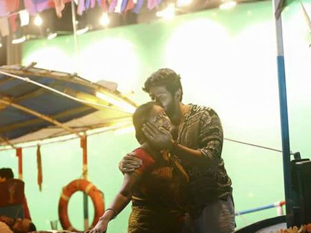 ഈ രംഗം മലയാളി പ്രേക്ഷകര്‍ ഇനി ഒരിക്കലും മറക്കില്ല... ഈ ചുംബനം